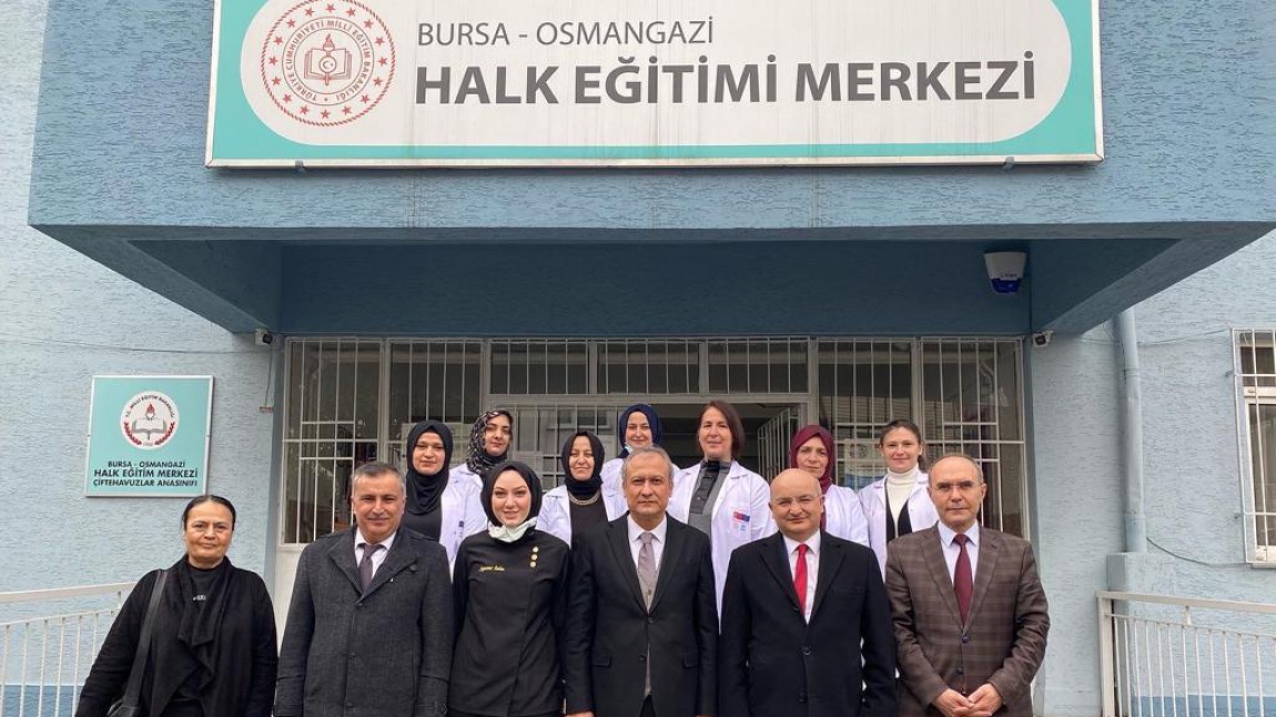 MESLEK EDİNDİRME KURSLARIMIZDA BELGE TÖRENİ